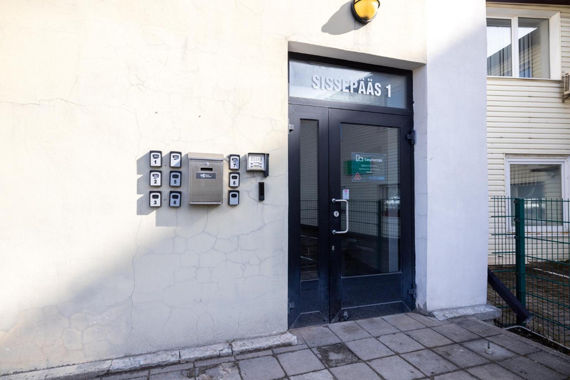 Bright Lofts Near City Center Harbour 탈린 외부 사진