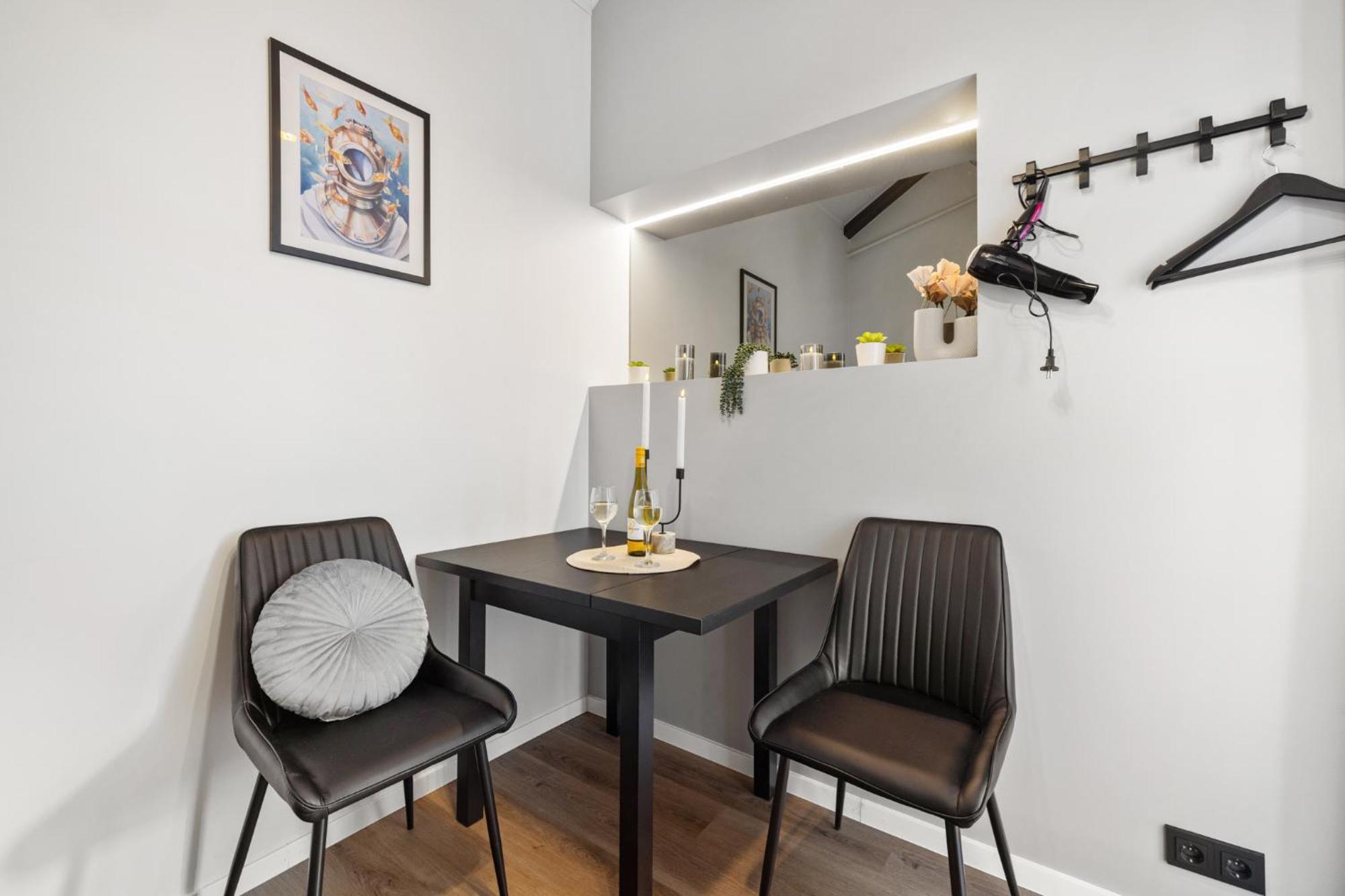 Bright Lofts Near City Center Harbour 탈린 외부 사진
