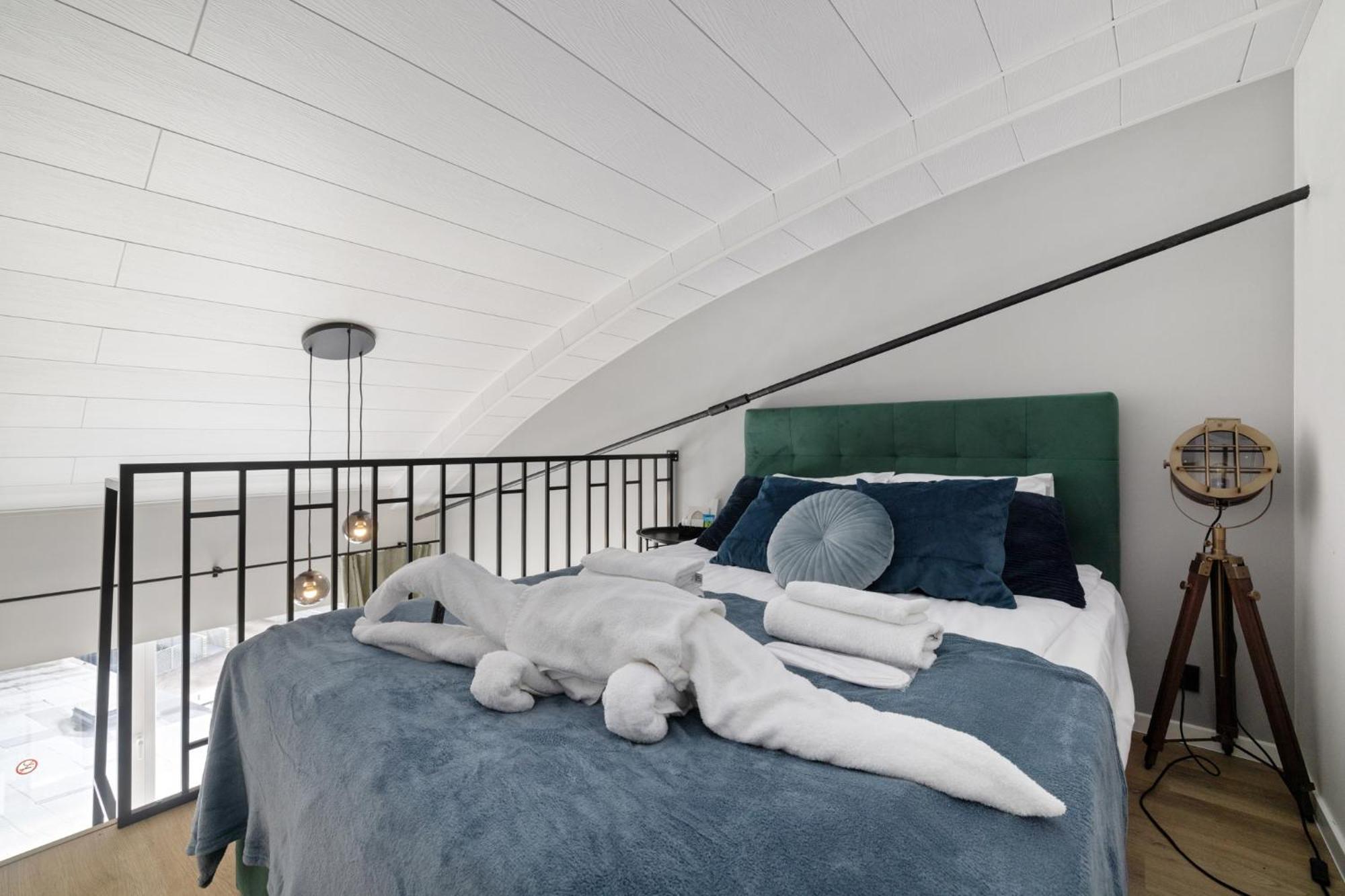Bright Lofts Near City Center Harbour 탈린 외부 사진