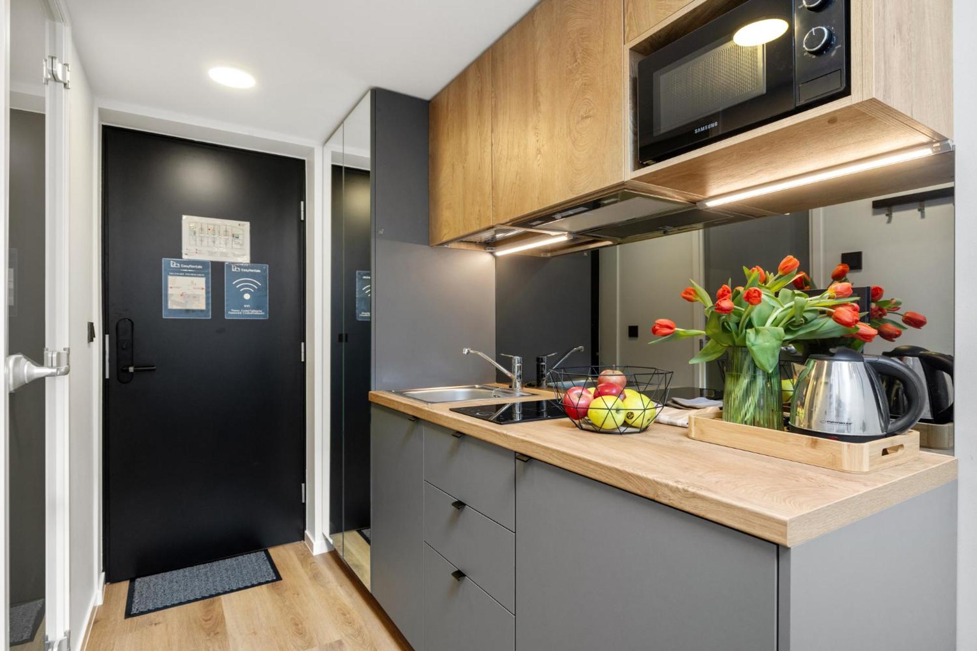 Bright Lofts Near City Center Harbour 탈린 외부 사진