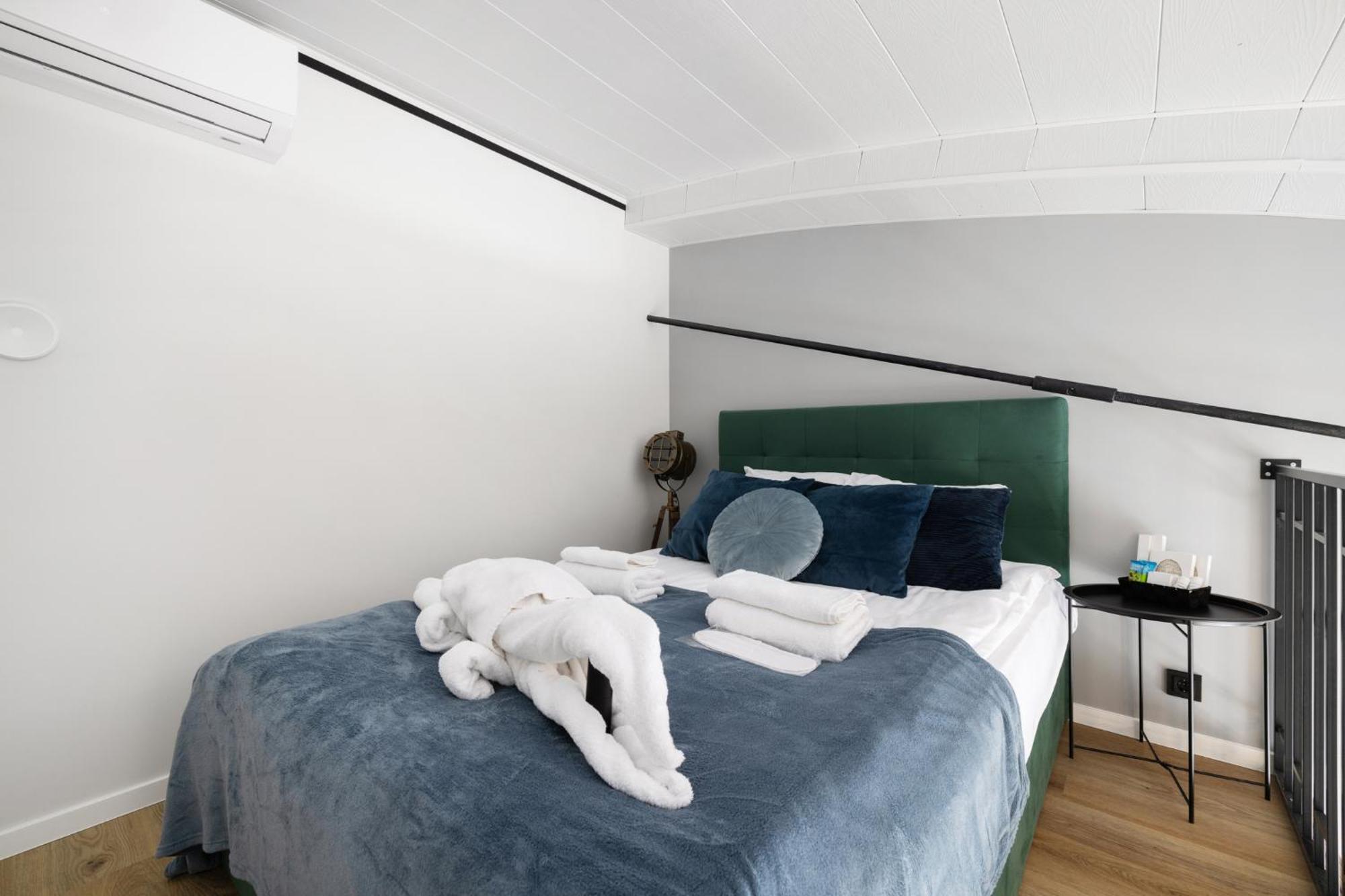 Bright Lofts Near City Center Harbour 탈린 외부 사진